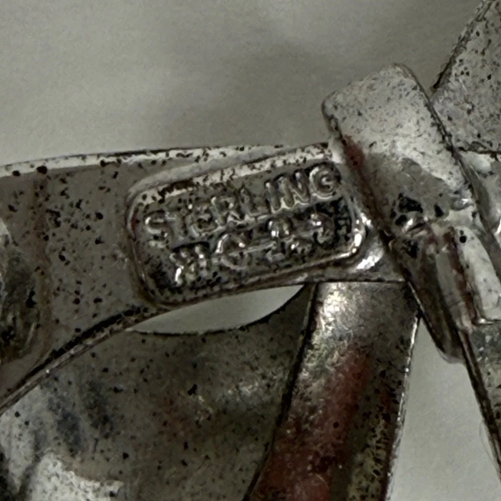 Sterling Silver Bow Brooch - Picture 4 of 5